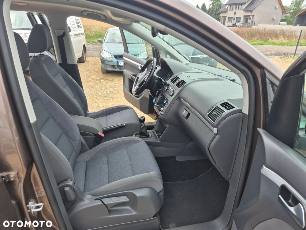 Volkswagen Touran 1.6 TDI DPF BlueMotion Technology MATCH - 7