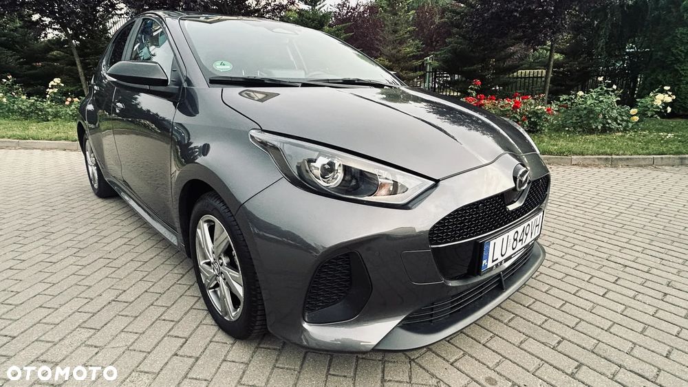 Mazda 2 Hybrid - 3