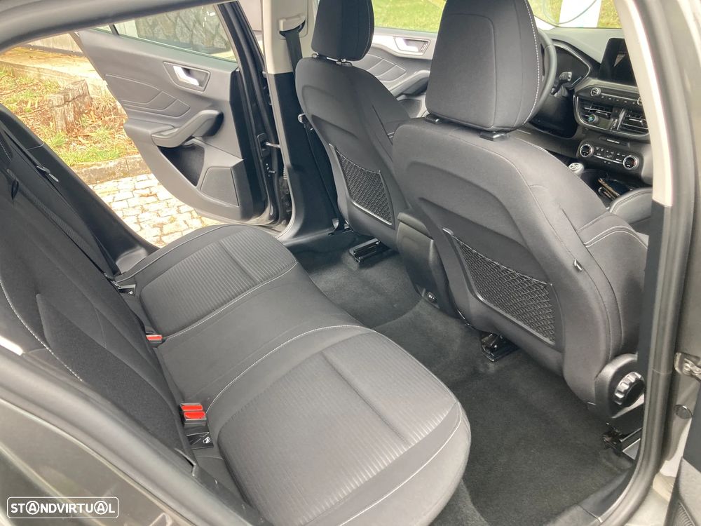 Ford Focus SW 1.5 TDCi Titanium - 19