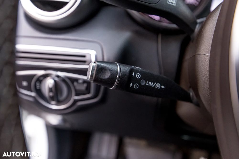 Mercedes-Benz GLC - 24