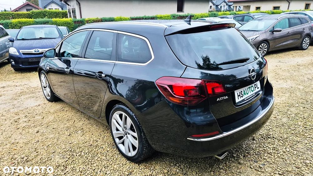 Opel Astra 1.4 Turbo Cosmo - 19