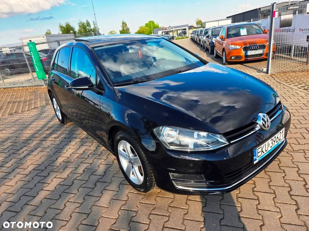 Volkswagen Golf 1.6 TDI Highline - 25