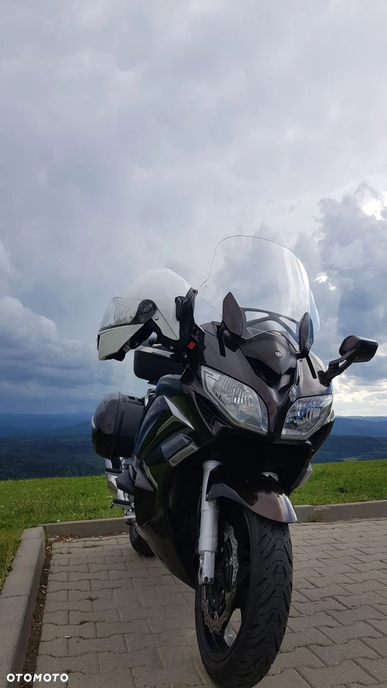 Yamaha FJR - 7