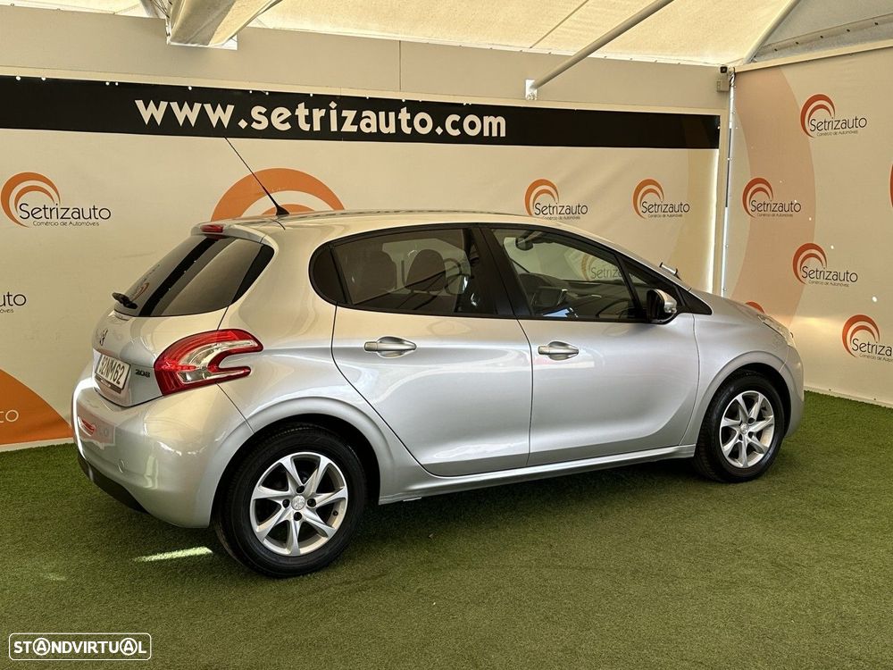 Peugeot 208 1.2 VTi Active - 6