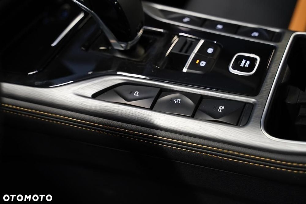 Bestune T77 1.5T Elegance DCT - 21