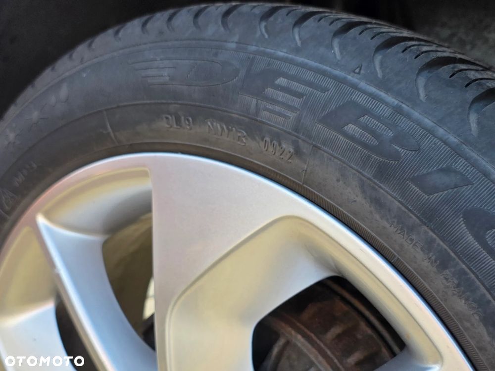 Renault Clio 0.9 Energy TCe Limited EU6 - 18