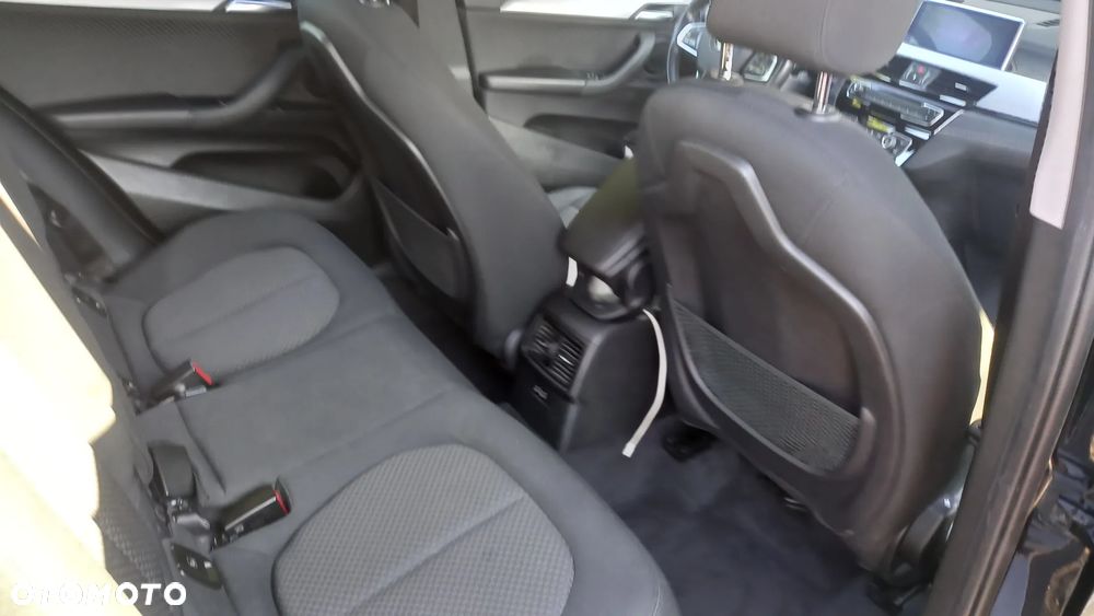 BMW X2 sDrive18i Advantage - 8