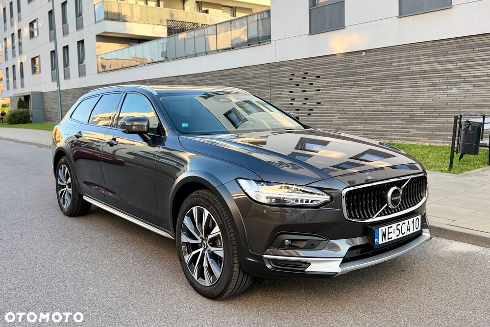 Volvo V90 Cross Country B5 B AWD Plus - 2