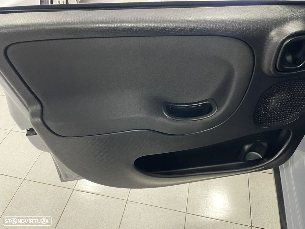 Fiat Panda 1.0 Hybrid City Cross - 6