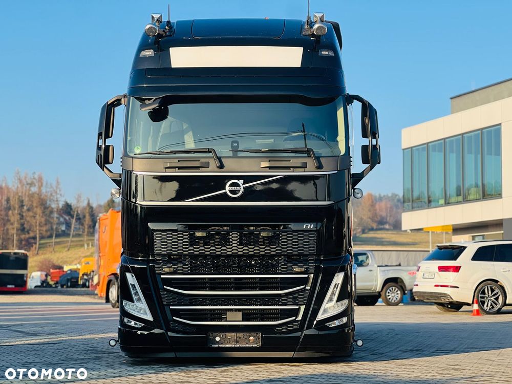 Volvo FH 500 / EURO 6 / RETARDER / 12/2022 / ACC / CAŁE NA PODUCHACH / KLIMA POSTOJOWA / NAVIGACJA / - 7