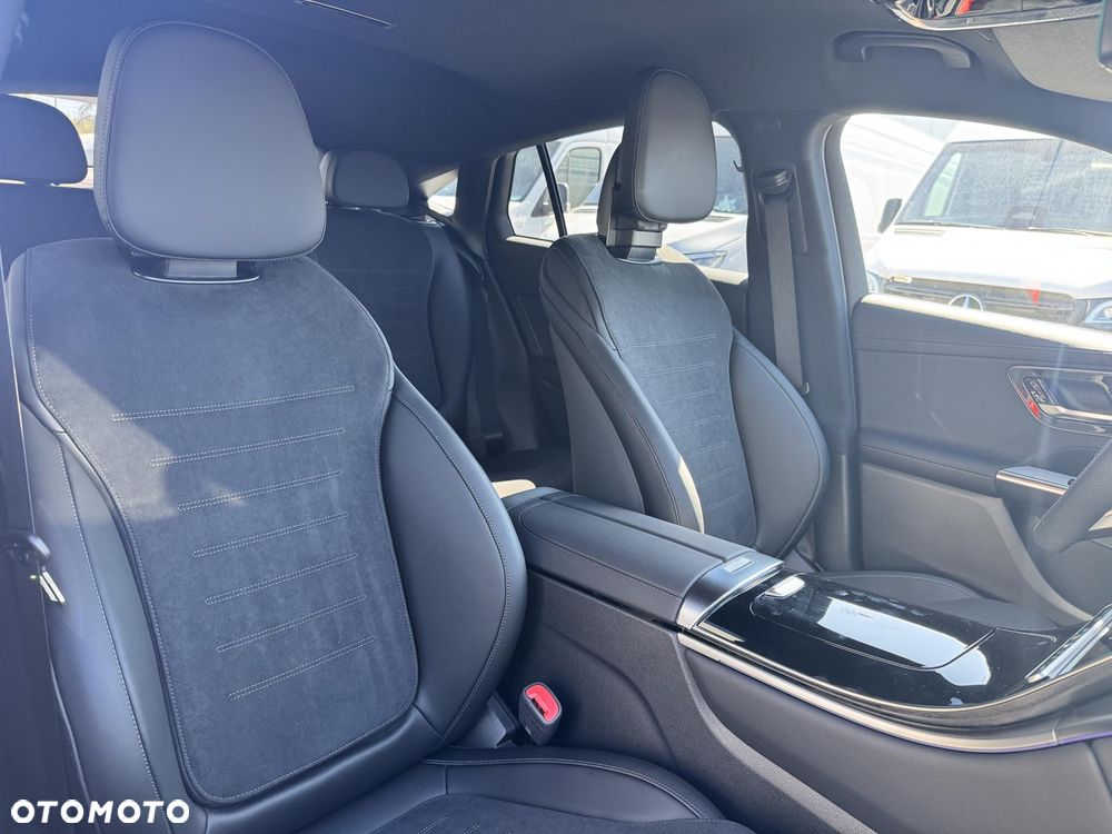 Mercedes-Benz GLC 200 d mHEV 4-Matic AMG Line - 11