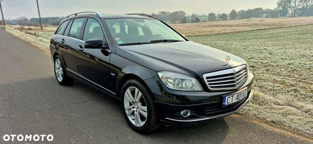 Mercedes-Benz Klasa C 180 CGI Automatik BlueEFFICIENCY - 12