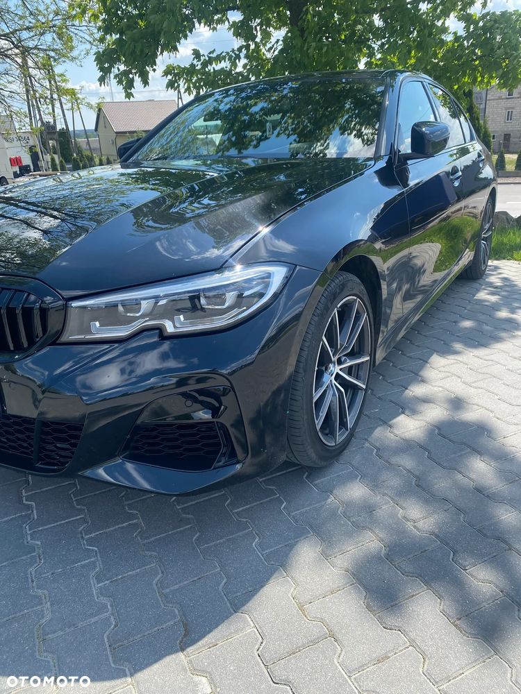 BMW Seria 3 330i M Sport - 3