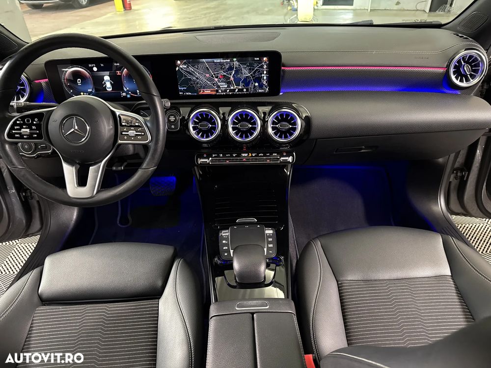 Mercedes-Benz CLA 180 7G-DCT Edition Progressive Line - 10