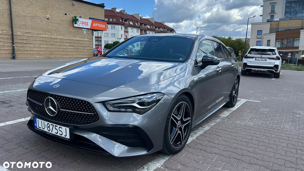 Mercedes-Benz CLA 200 7G-DCT - 1