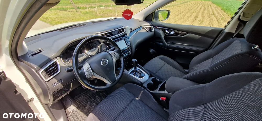 Nissan Qashqai 1.2 DIG-T Xtronic TEKNA - 8