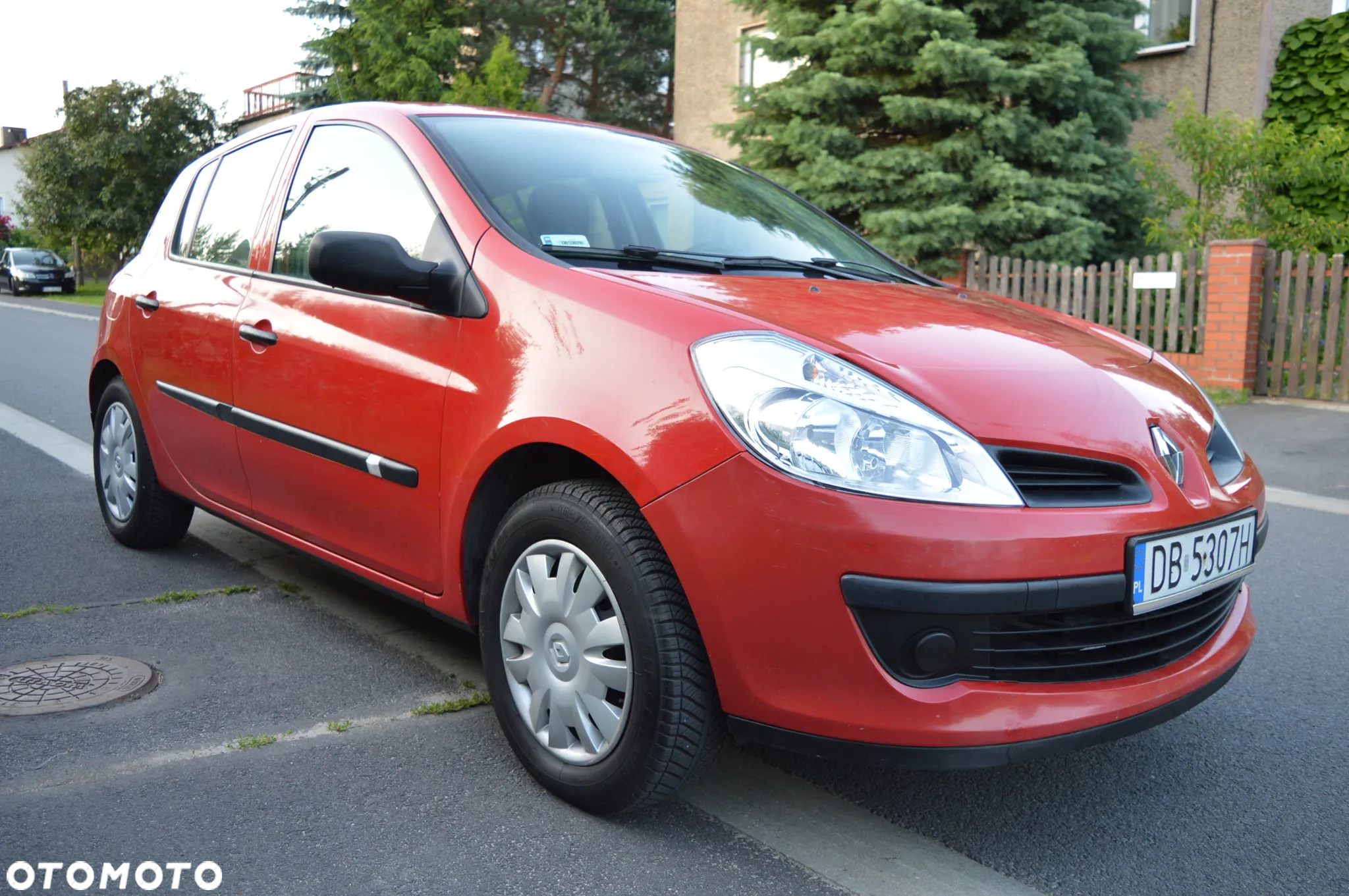 Renault Clio 1.2 16V Arctica - 4