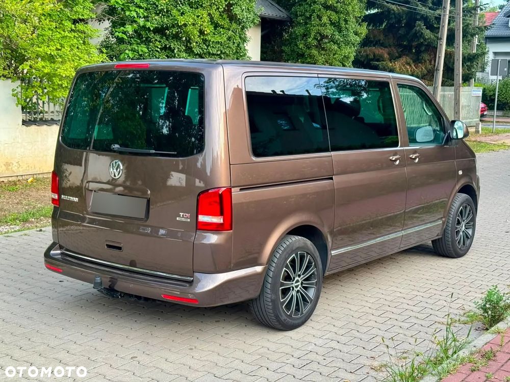 Volkswagen Multivan - 15