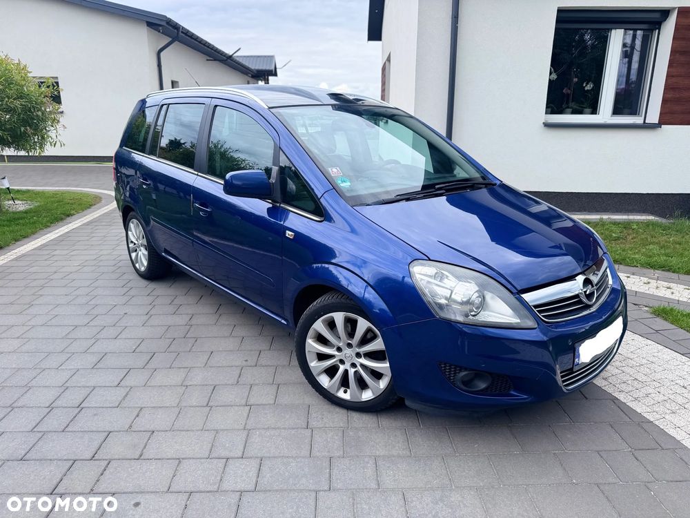Opel Zafira 1.7 CDTI Cosmo - 2