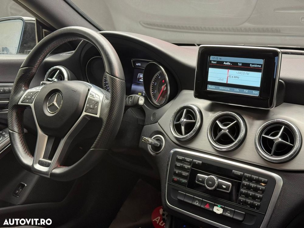 Mercedes-Benz CLA 250 - 7