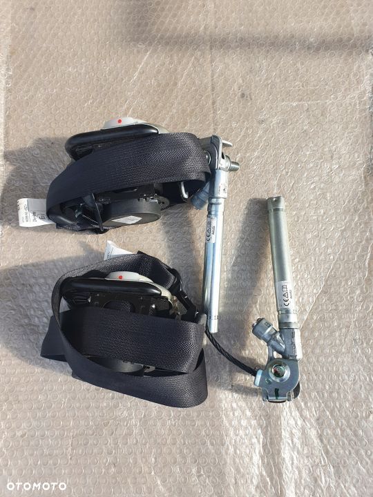 Mitsubishi ASX pasy bezpieczeństwa dopinacz - 1