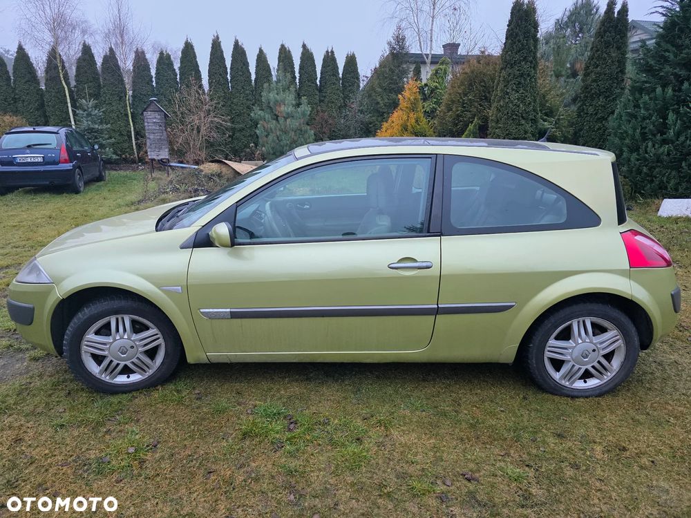 Renault Megane 1.6 RT 16V - 1