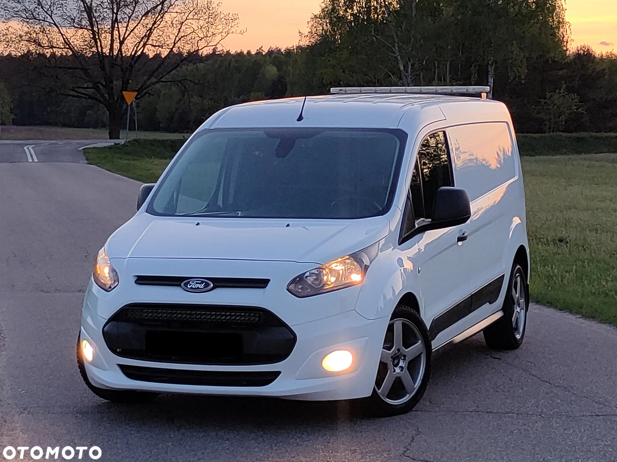 Ford Connect - 4