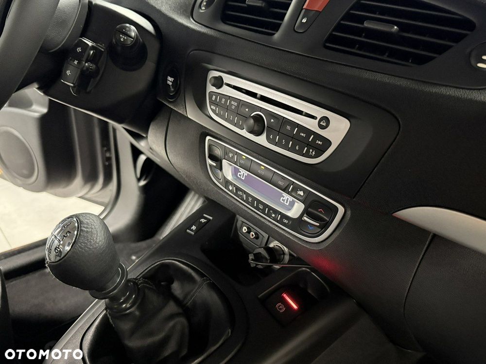 Renault Grand Scenic dCi 130 FAP Dynamique - 10