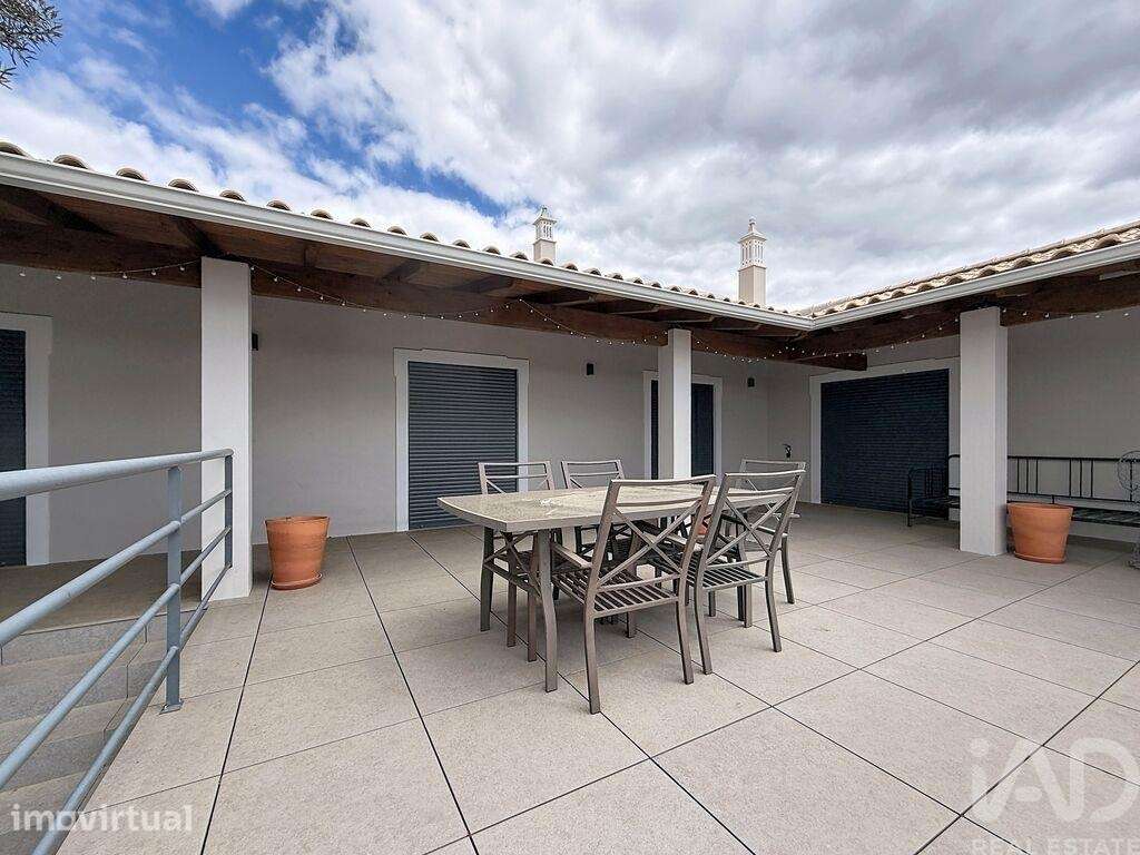 Casa / Villa T3 em São Brás de Alportel - Grande imagem: 4/39