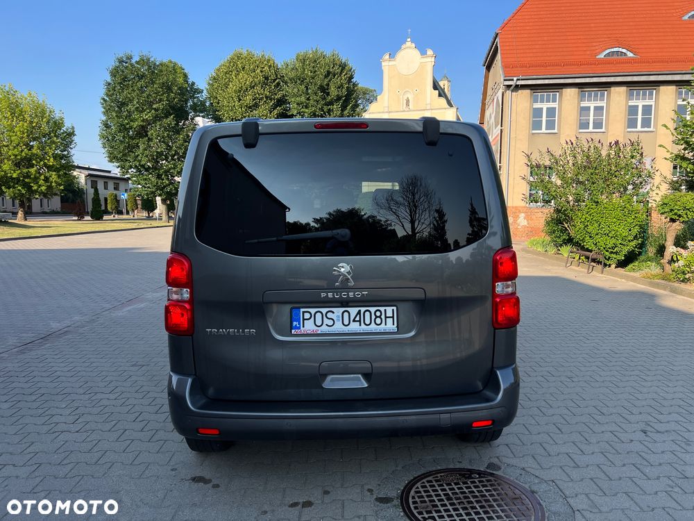 Peugeot Traveller - 5