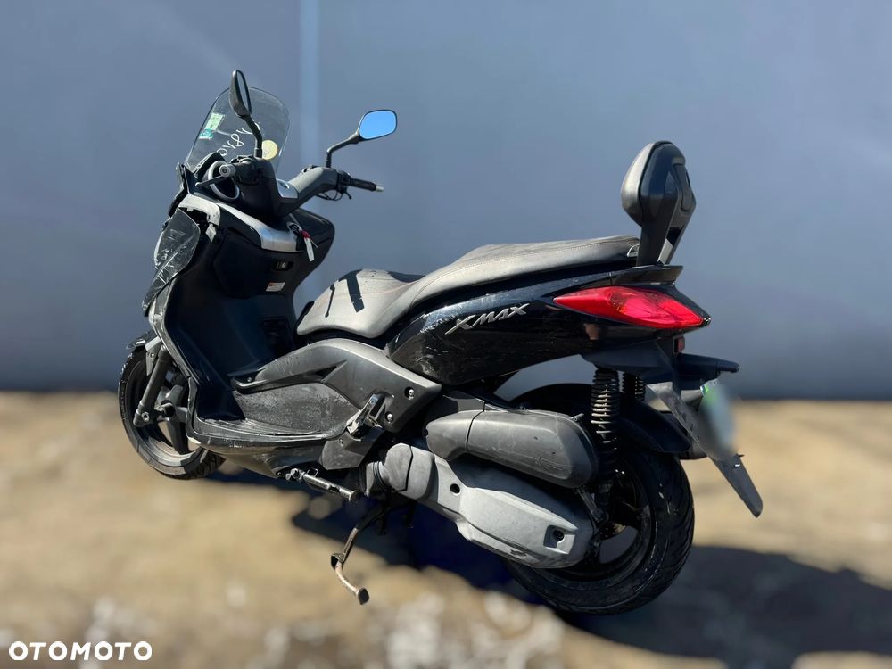 Yamaha X-max - 4