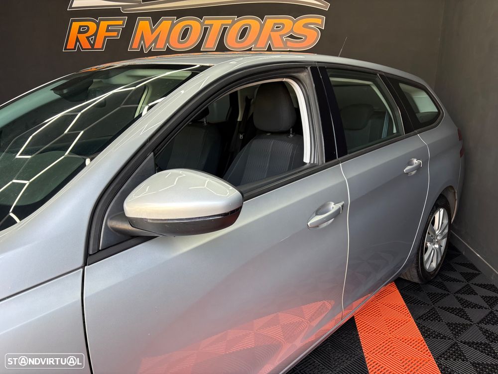 Peugeot 308 SW BlueHDi 120 Stop & Start Active - 18