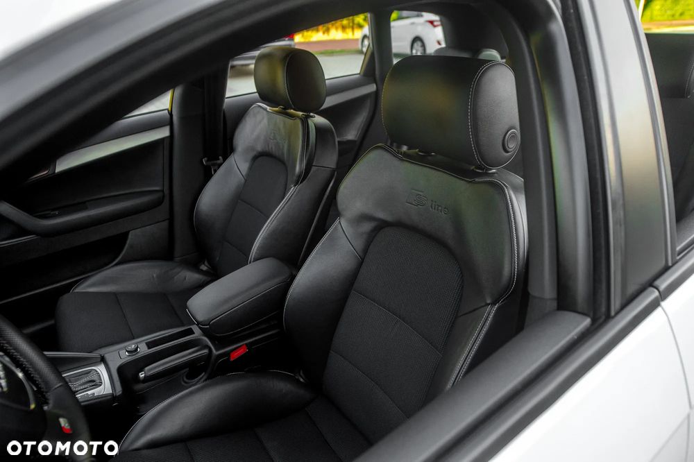 Audi A3 Sportback 2.0 TFSI quattro S tronic S line Sportpaket - 19