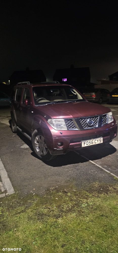 Nissan Navara - 2