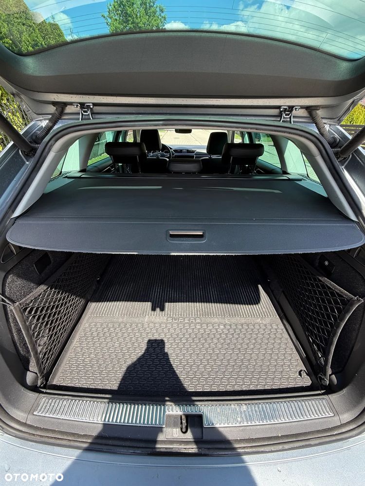 Skoda Superb 2.0 TDI SCR 4x4 L&K DSG - 31