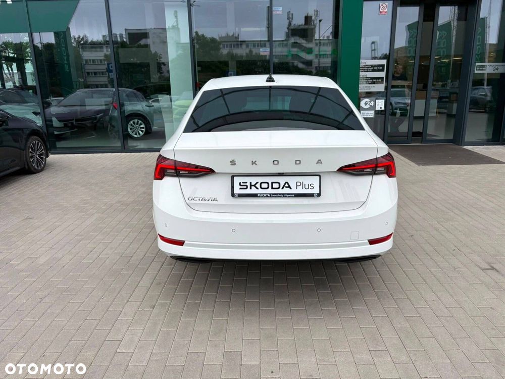 Skoda Octavia - 8