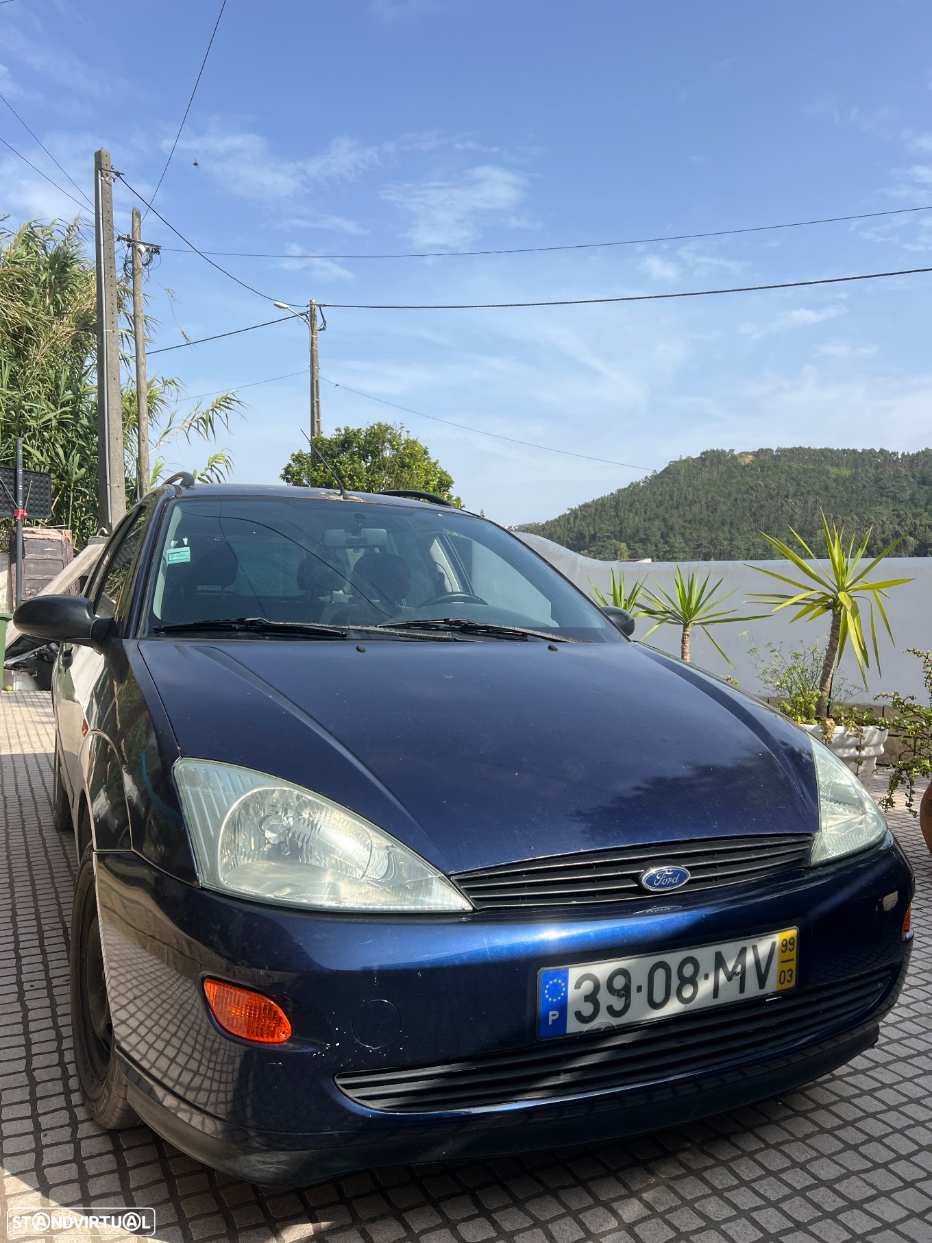 Ford Focus 1.4 Ambiente - 4