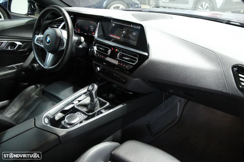 BMW Z4 20 i Pack M - 9