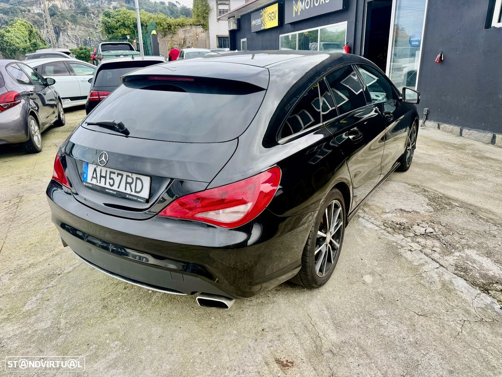 Mercedes-Benz CLA 220 d Shooting Brake AMG Line Aut. - 38