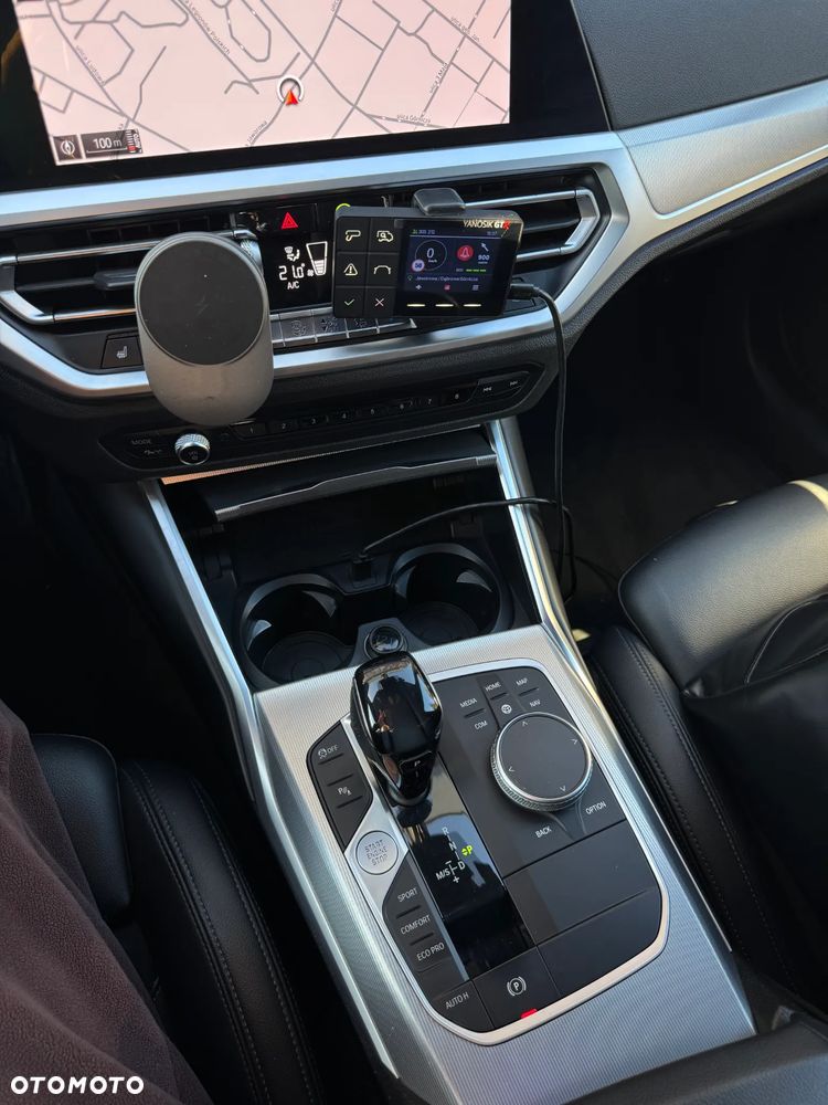 BMW Seria 3 320d xDrive Sport Line sport - 4