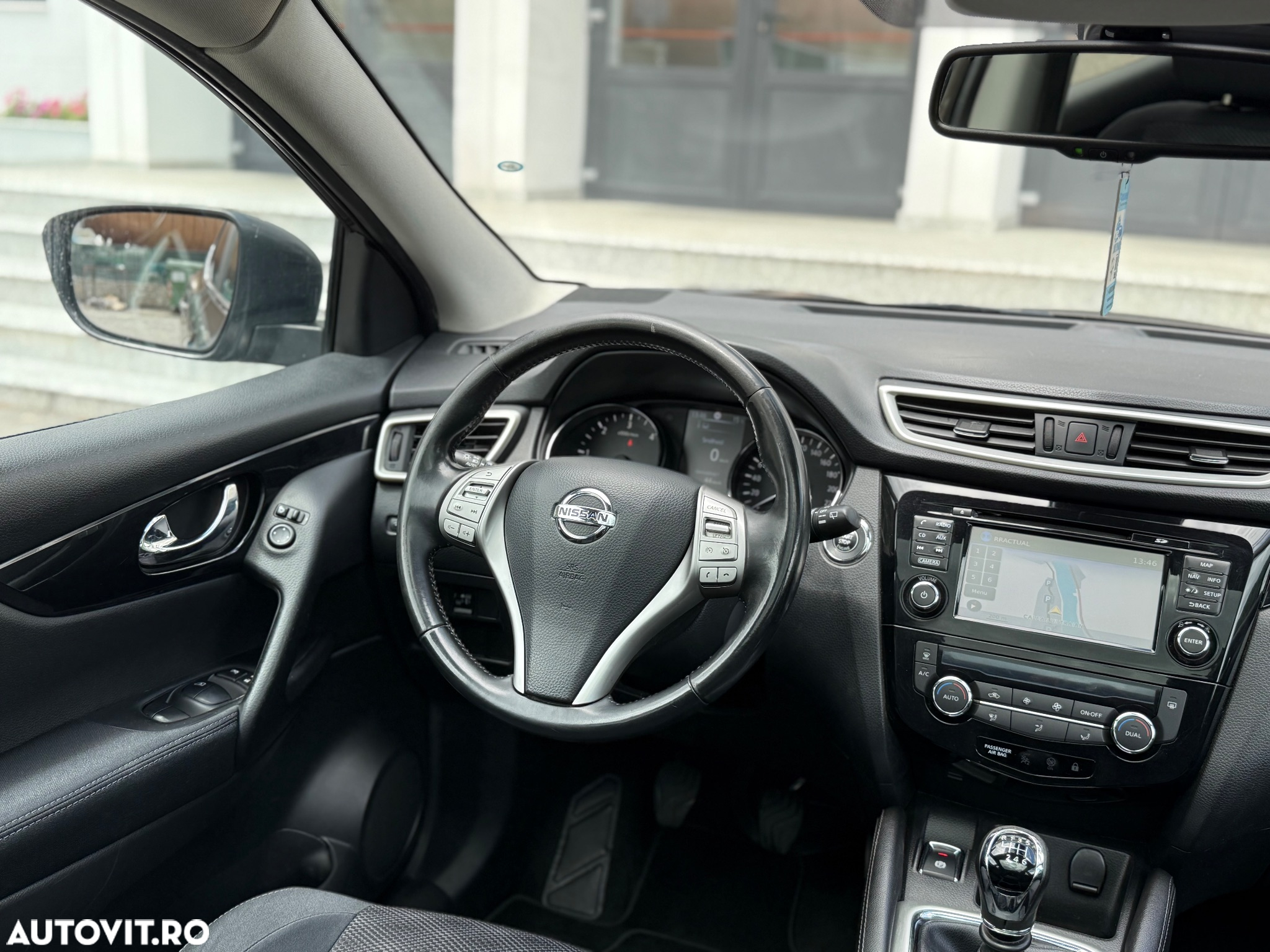 Nissan Qashqai 1.5 DCI N-Connecta - 15