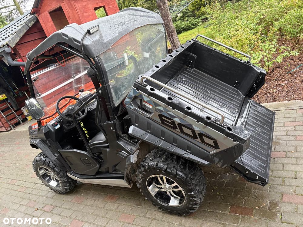 CFMoto UForce - 4