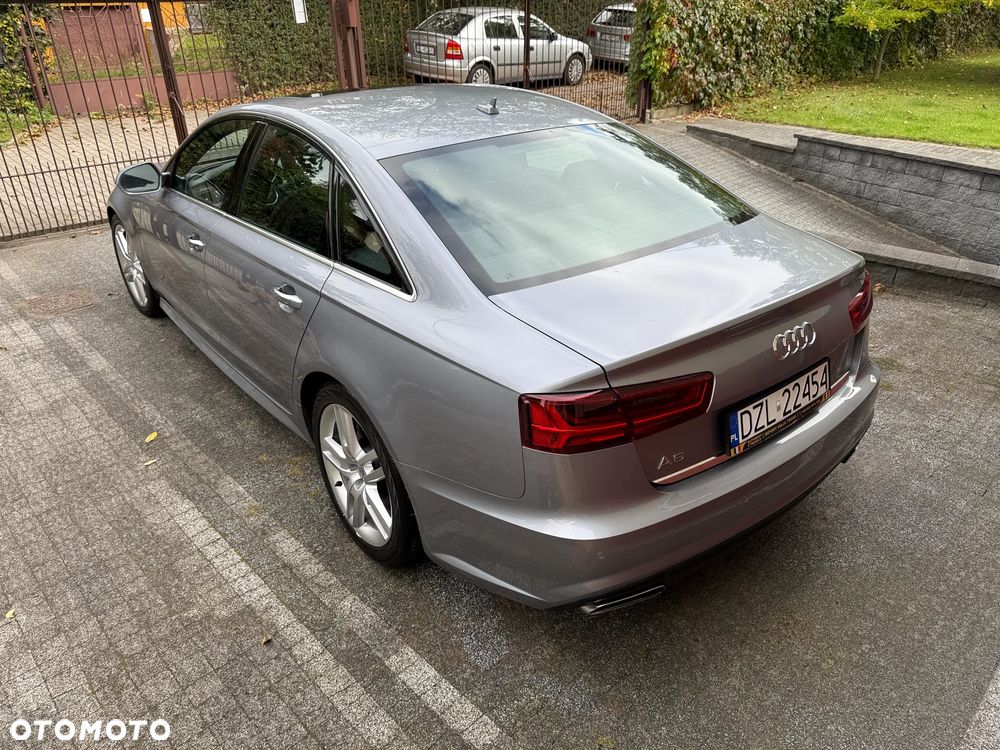 Audi A6 - 4