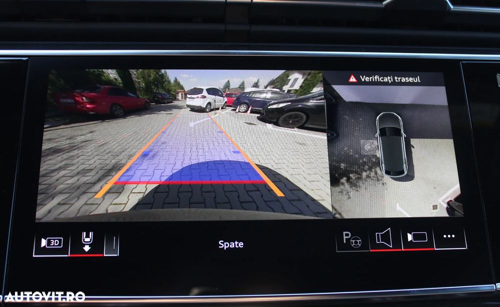 Audi Q8 55 TFSI quattro Tiptronic MHEV - 36