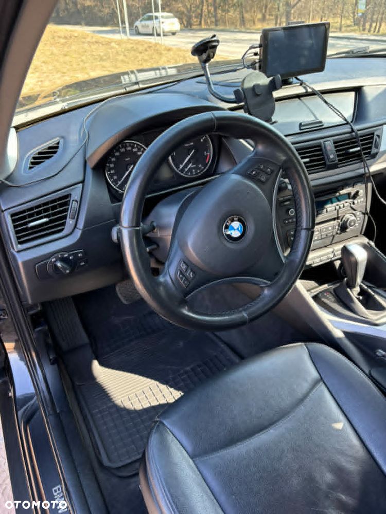 BMW X1 xDrive23d - 11