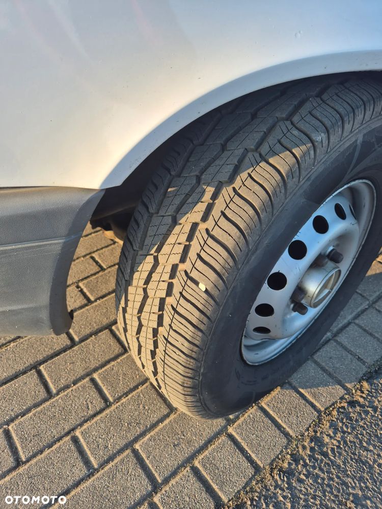 Mercedes-Benz Sprinter - 7