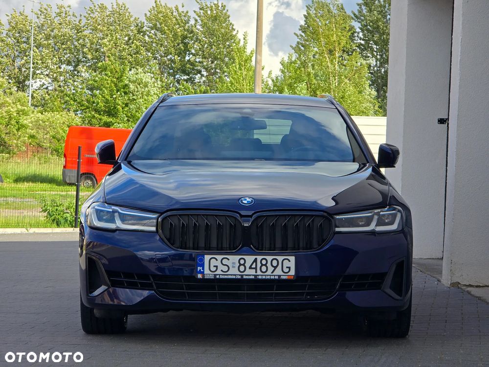 BMW Seria 5 530d mHEV Luxury Line - 12