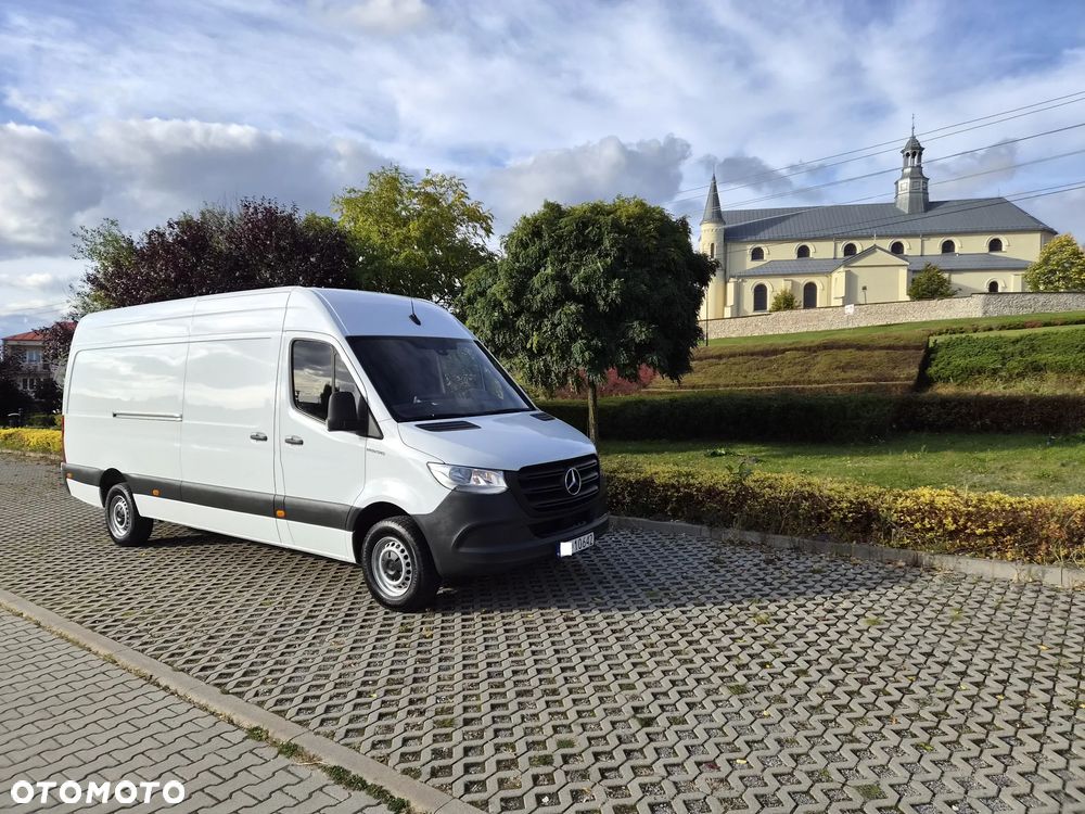 Mercedes-Benz Sprinter - 38