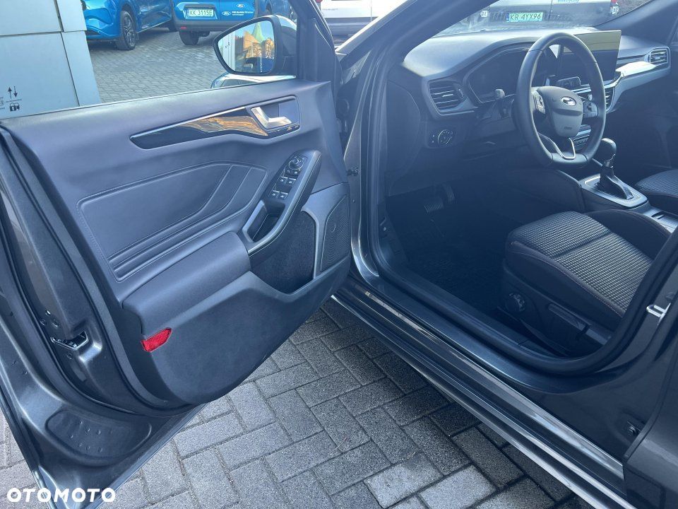 Ford Focus - 7