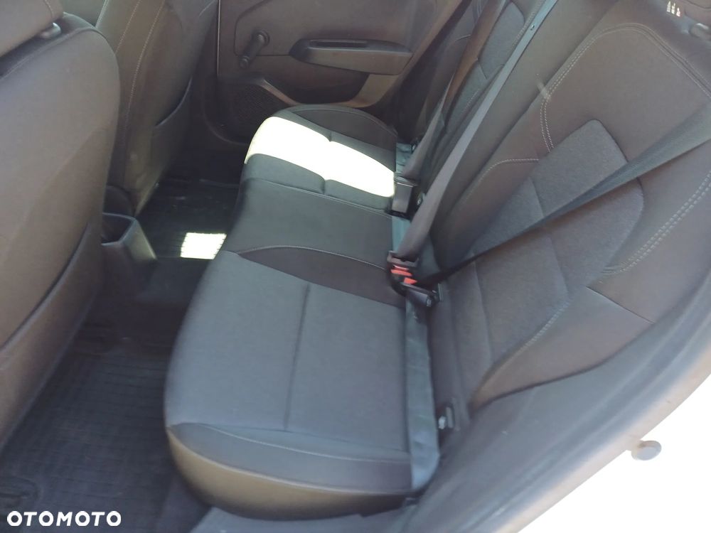 Renault Clio BLUE dCi 85 EXPERIENCE - 12
